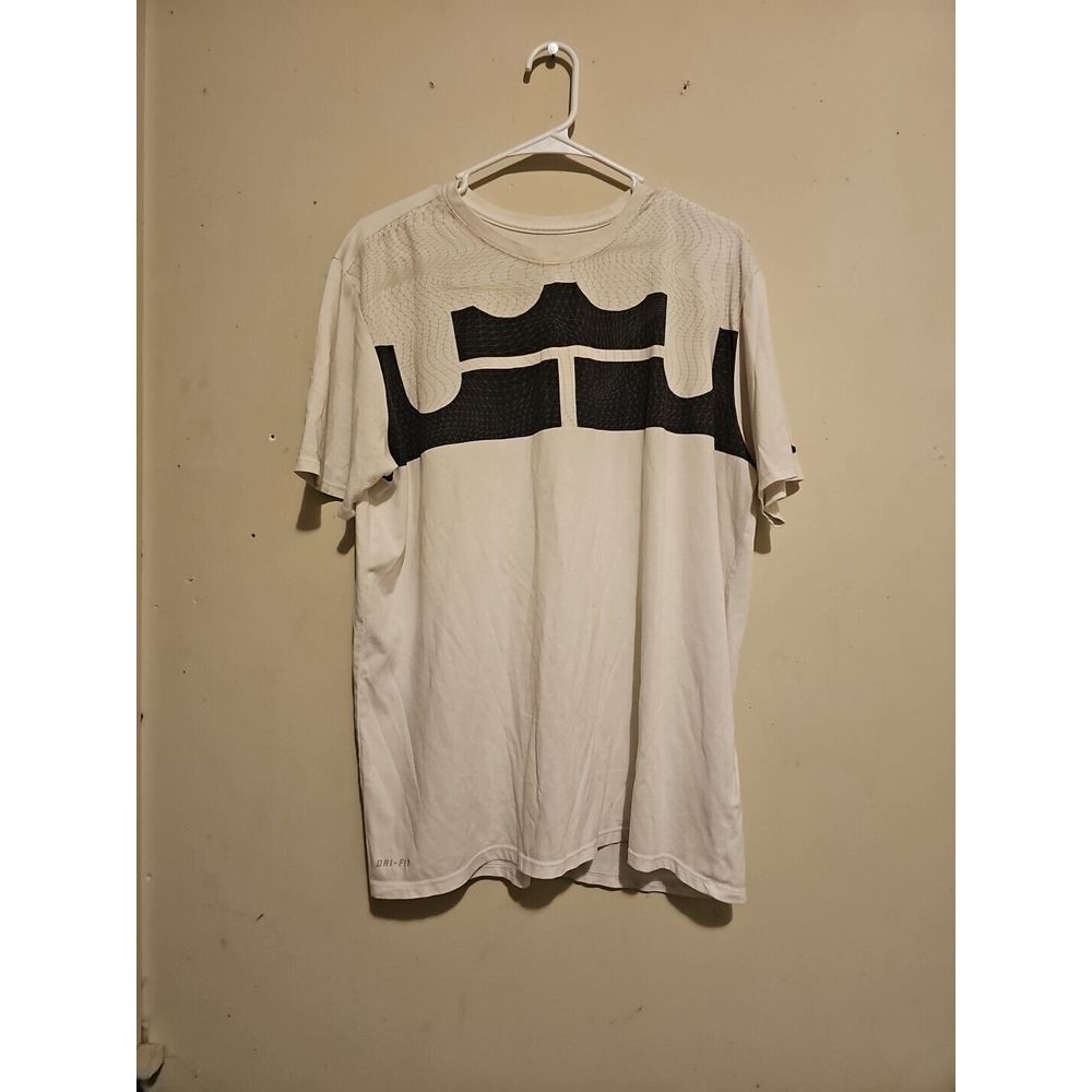 Nike Men's Adult Sz XL T Shirt White Dri Fit Lebron James 24x28